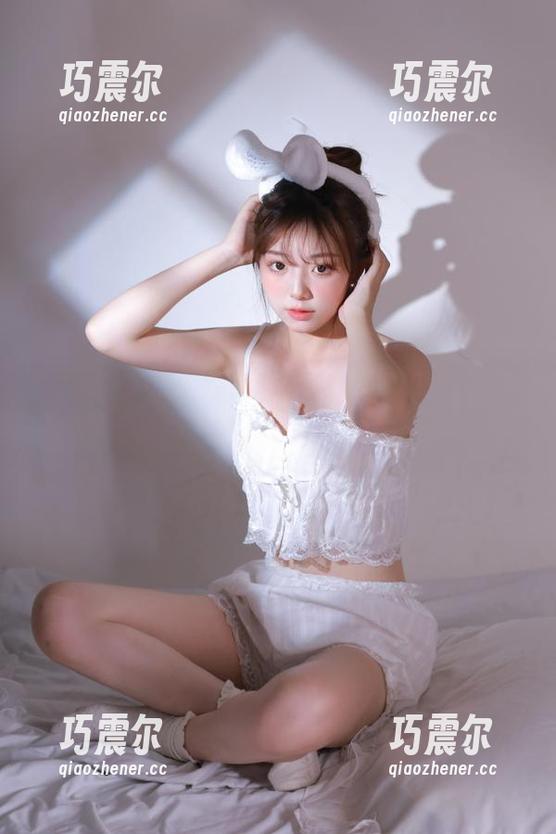 报歉，现在17吃瓜网app还在更新，得等我把呱呱的瓜吃完！