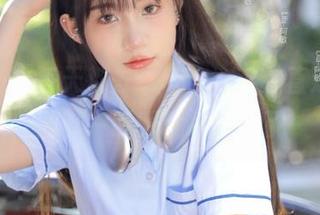 每天都去‘51cg57’直达八卦圈，一眨眼就被困住了