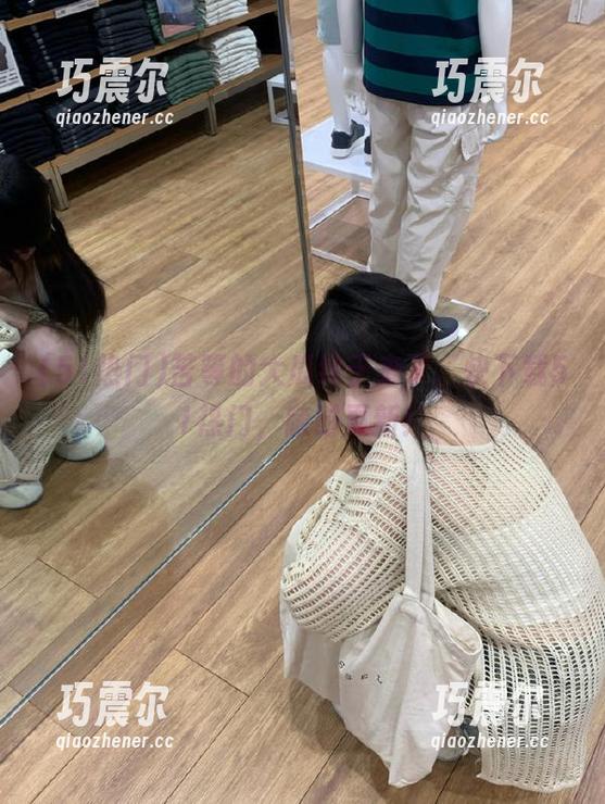 苦等的大瓜终于来了，快下载51热门，随时更新！
