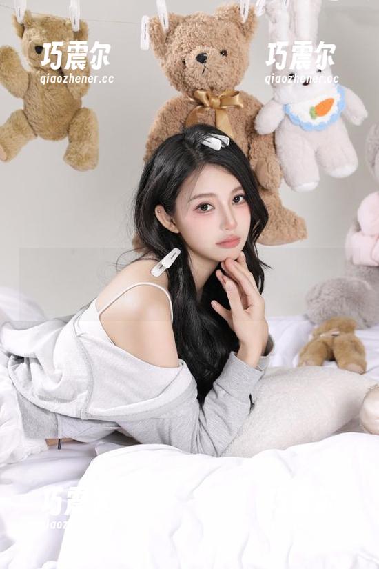 该怎么形容观看51黑料的心情？喝茶的同时，心脏还在隐隐作痛…