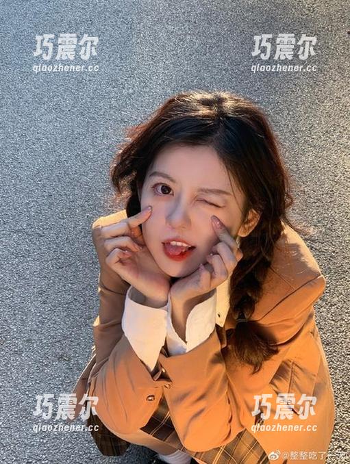 51黑料 我在51黑料官网迷失了,黑的白的翻来覆去,脑袋都要打结了…