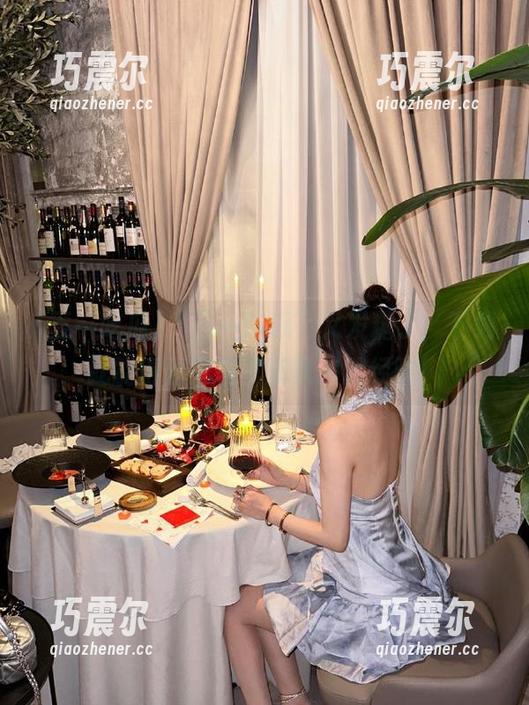 “五一吃瓜”又发糖了，下载就能得到黑料不断飘来的经验！
