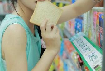 保持冷静，五一黑料苹果版的消息惊到我了！你也快来！