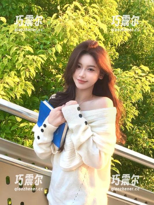 吃瓜网 人人吃瓜网最新消息:小道消息说,有人把嘴里的瓜籽当小弟使唤,这种才能可不常见。