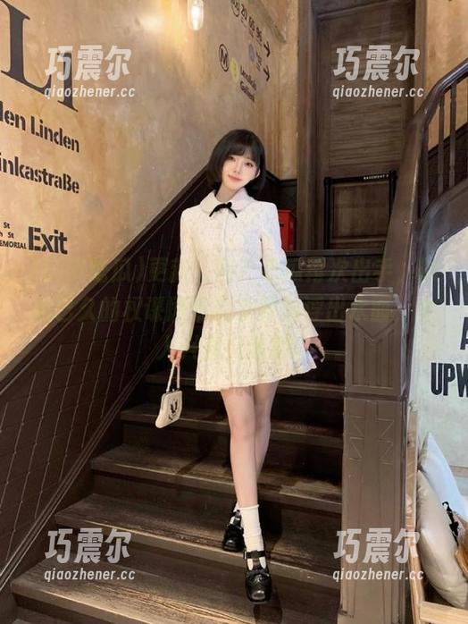 国产吃瓜 更新:国产吃瓜再次出手,隐藏已久的权谋剧情似乎开始浮出水面,令人兴奋又迷惑。