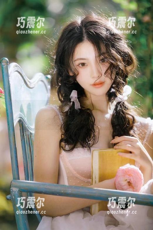 黑料吃瓜 不嫌事大!直达“黑料吃瓜”App,越看越觉得这世界好疯狂!
