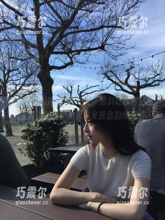在线上，黑料吃瓜网站网址越扒越多，等着你来接盘的爆料哟