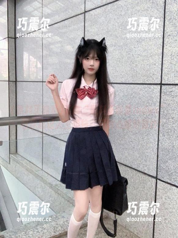 下载“黑料正能量index”：包你忘记人生烦恼，只剩心情好到炸！
