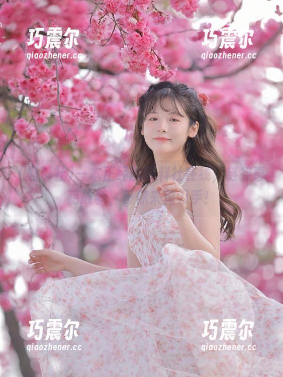 一本正经的黑料社在线，链接奇葩故事，等你来剪刀手！