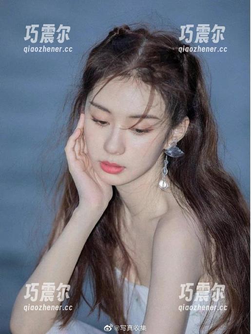 全新苹果版黑料老司机，就是你身边的八卦小助手，让热议新闻轻松引流。